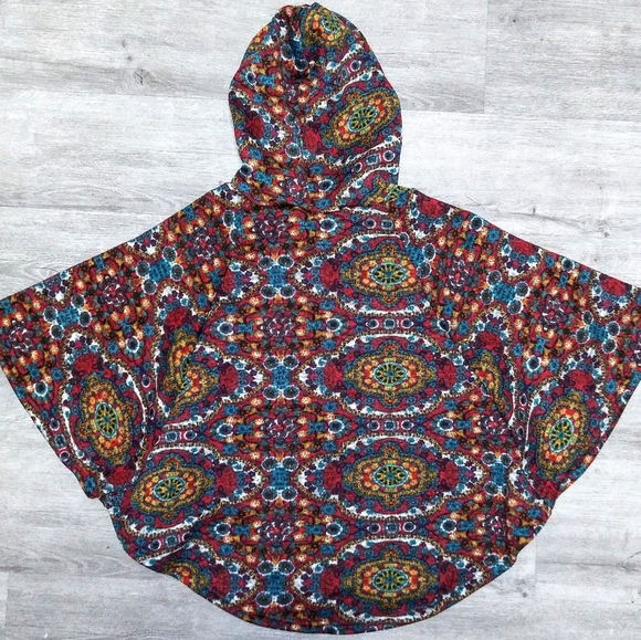 Colorful Boho Cape Sweater with Sleeves Sz M/L - Picture 2 of 5